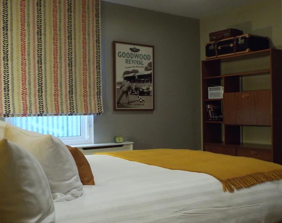 Regency Rooms ليتلهامبتون الغرفة الصورة